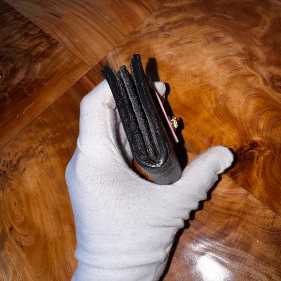 Louis Vuitton repurposed graphite, compact wallet 2013 made in France - Picture 4 of 12